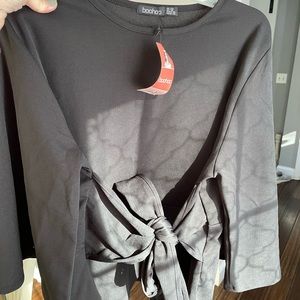 Crepe blouse. Can tie at back or front.